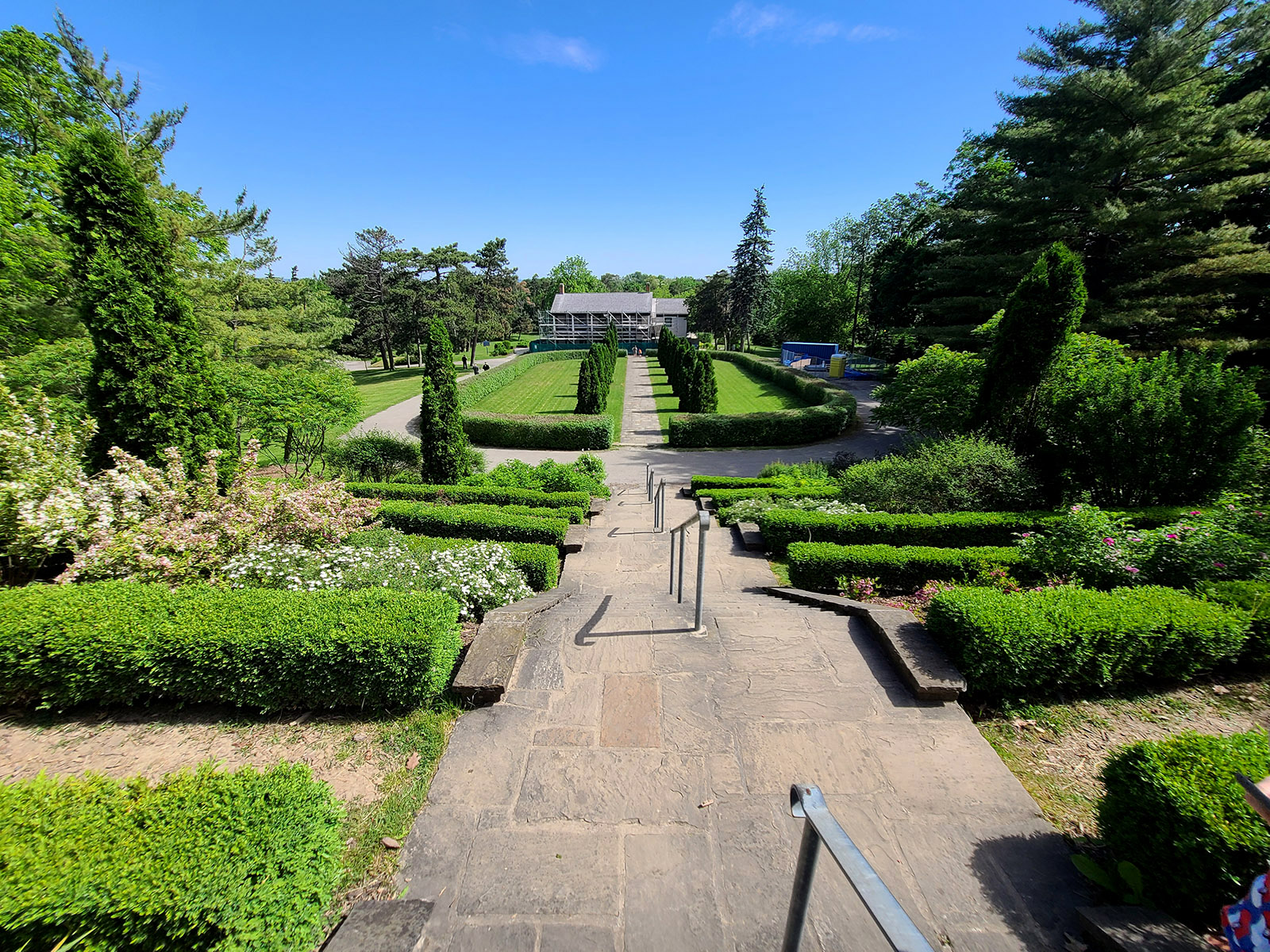 Looking down over the gardens at Battlefield Park.